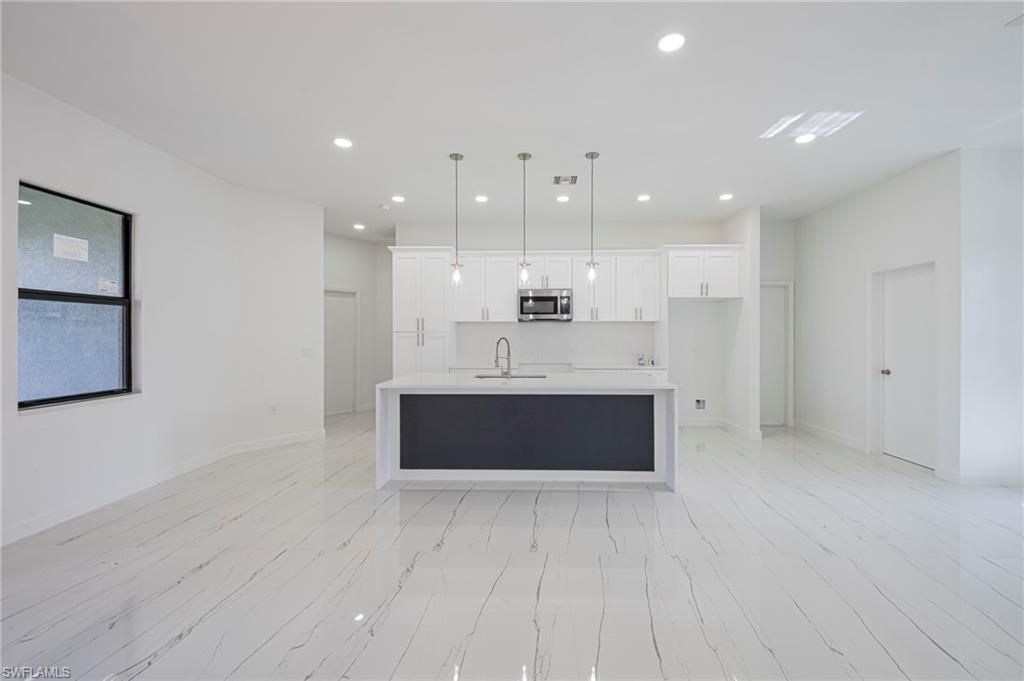 2604 73rd St W, Lehigh Acres, FL 33971 Photo