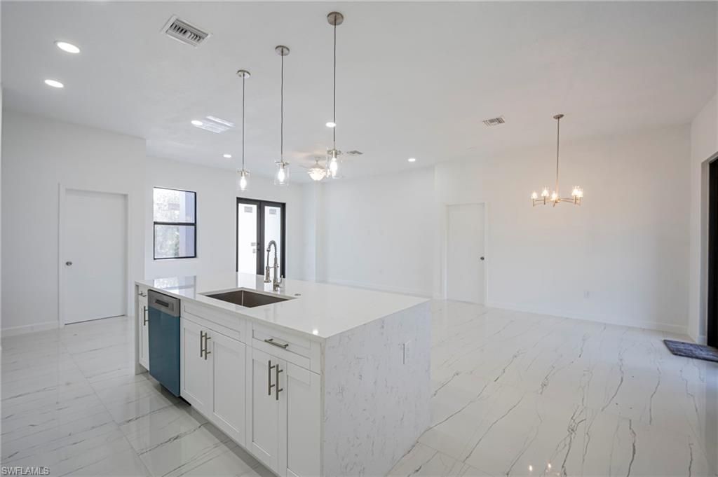 2604 73rd St W, Lehigh Acres, FL 33971 Photo