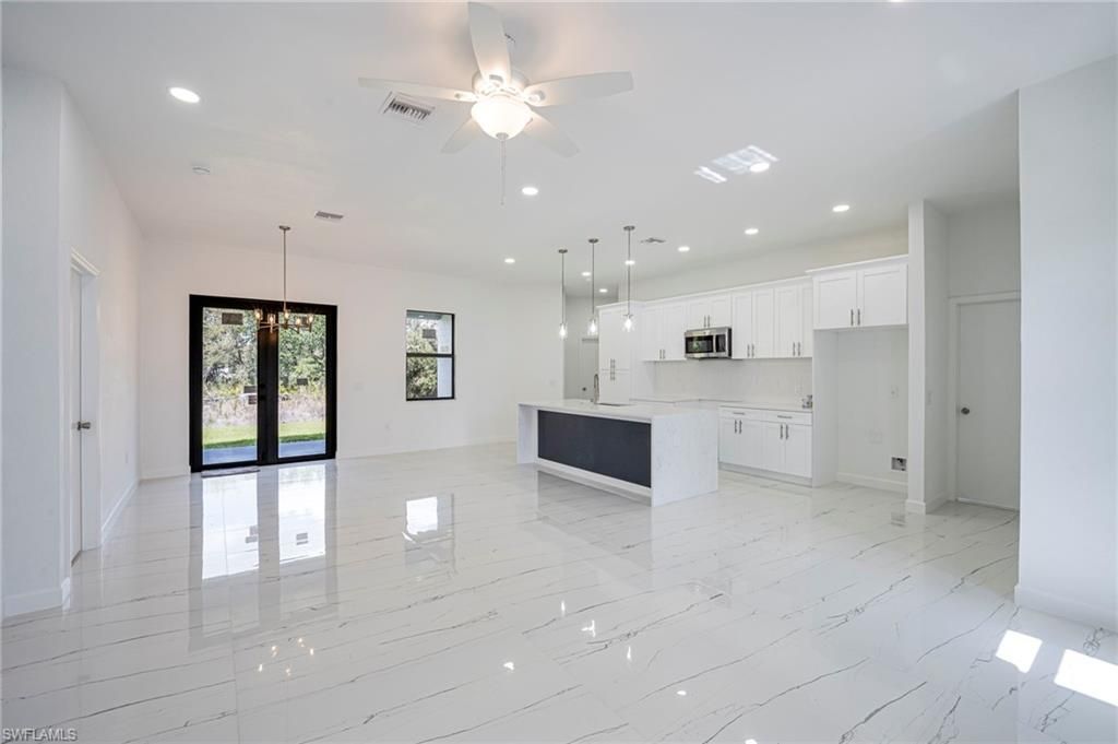 2604 73rd St W, Lehigh Acres, FL 33971 Photo