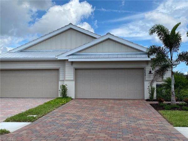 14639 Edgewater CIR , NAPLES, FL 34114