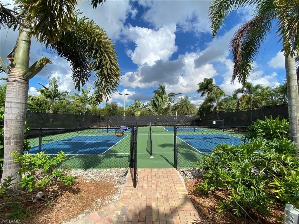 14639 Edgewater Cir, Naples, FL 34114 Photo