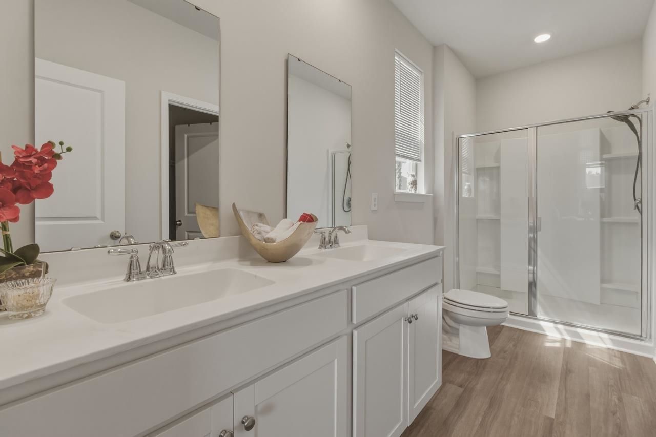 715 Gryffindor Dr. Photo 11