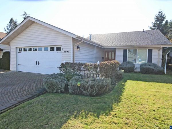 2903 Twin Oak Pl NW, Salem, OR 97304