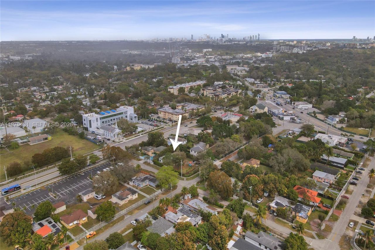 11809 NE 1st Ave, Miami, FL 33161 Photo