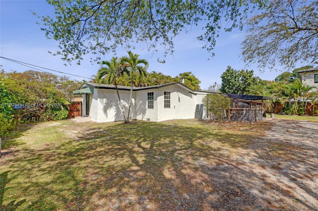 11809 NE 1st Ave, Miami, FL 33161 Photo