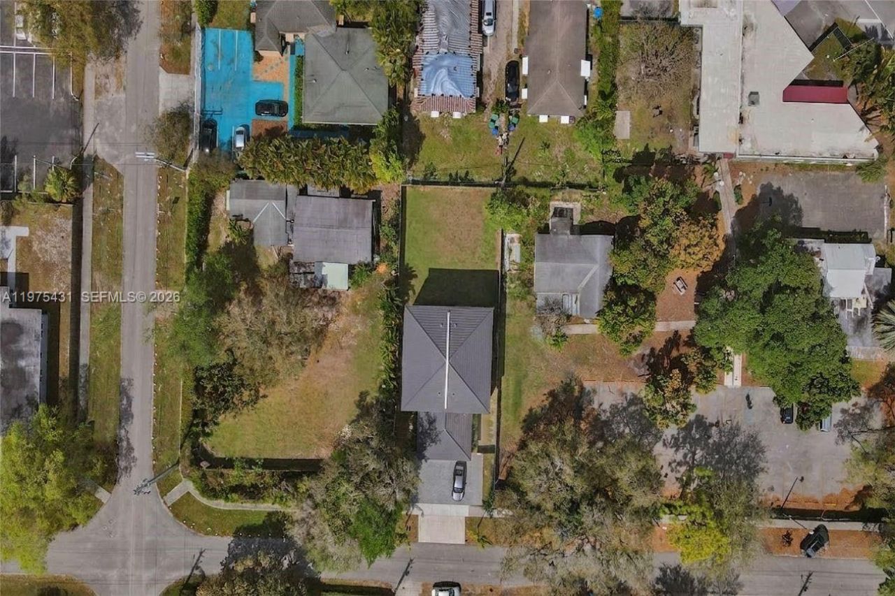 11809 NE 1st Ave, Miami, FL 33161 Photo