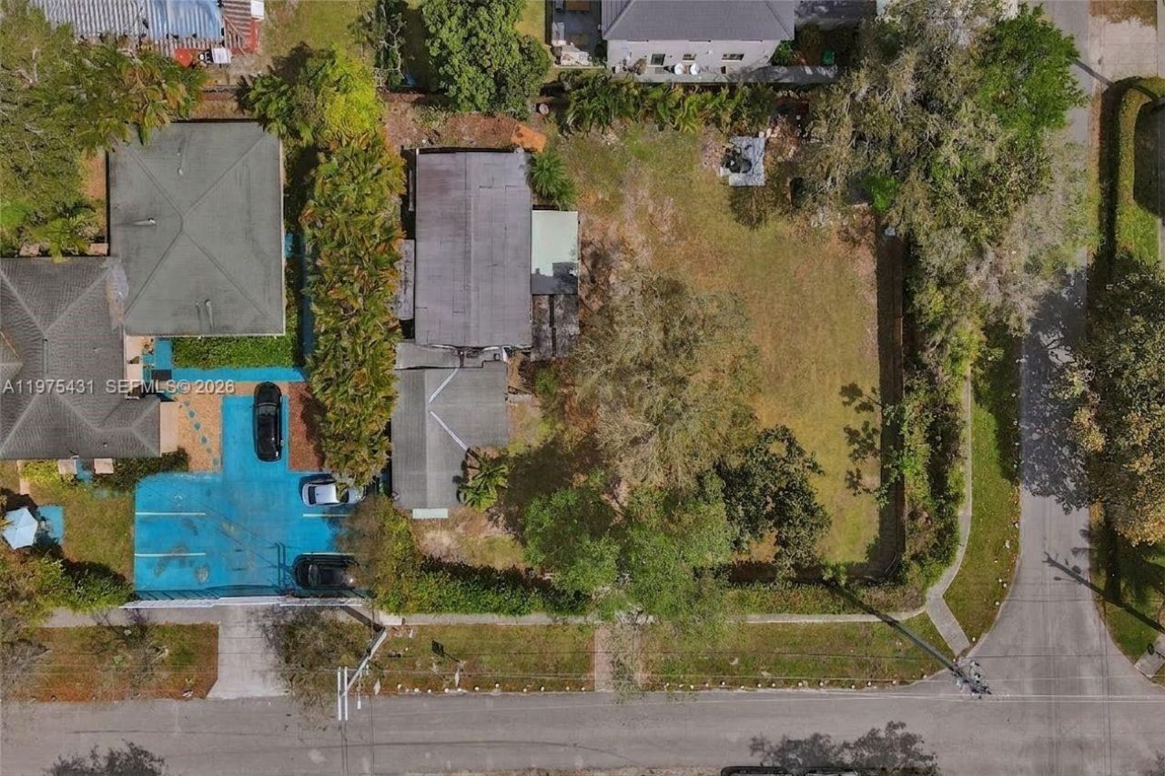 11809 NE 1st Ave, Miami, FL 33161 Photo