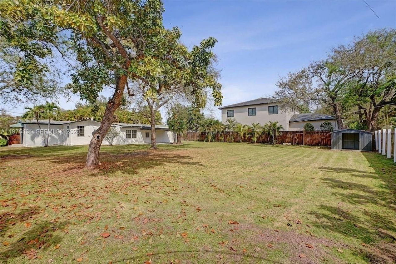 11809 NE 1st Ave, Miami, FL 33161 Photo