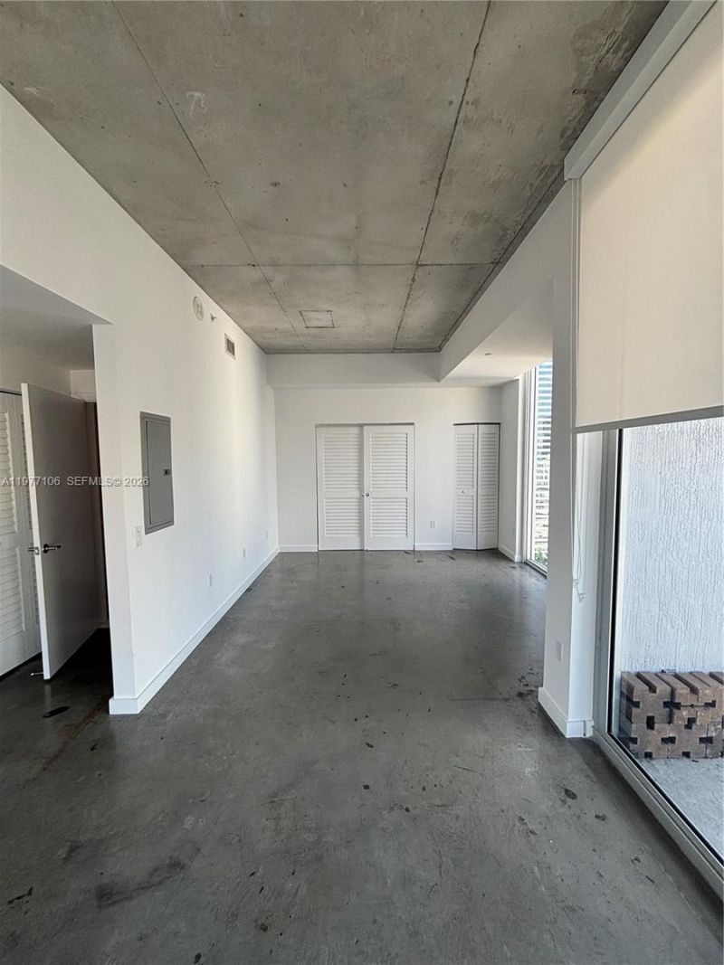 151 SE 1st St, Unit 1410, Miami, FL 33131 Photo