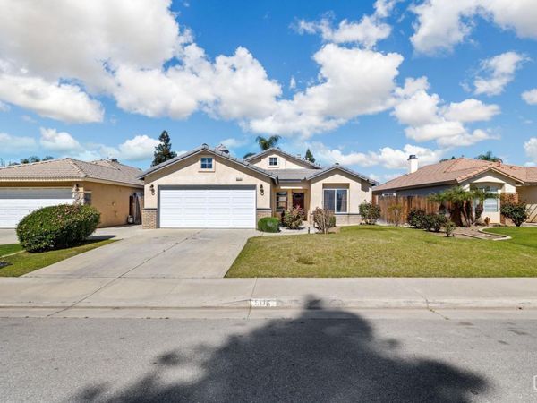 9116 Chattaroy Street, Bakersfield, CA 93312