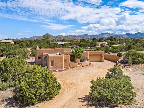 5 Rico Court, Santa Fe, NM 87508