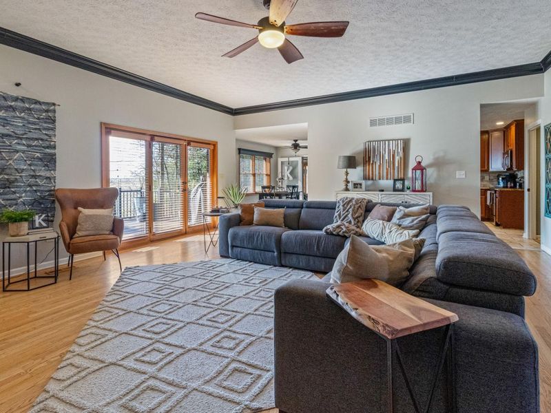 857 Shaney Lane, Brookville, OH 45309 Photo 9