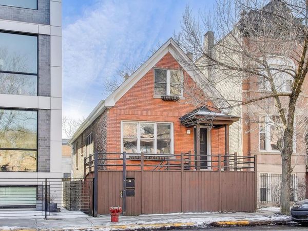 2229 W Armitage Avenue , Chicago, IL 60647