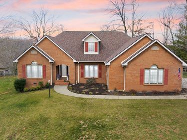 512 Water Cliff Drive, Somerset, KY 42503