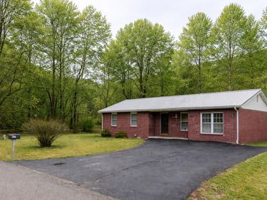 223 Maher Drive, Morehead, KY 40351