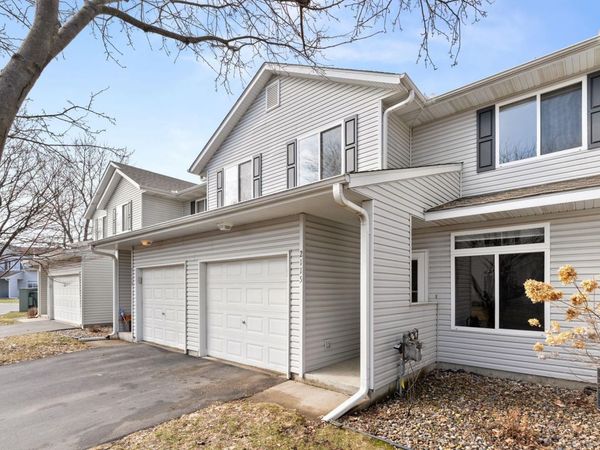 2115 Parkway Avenue, Shakopee, MN 55379
