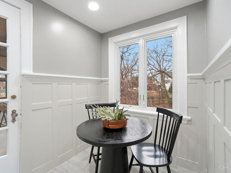 1352 Westminster Drive, Cincinnati, OH 45229 Photo 14