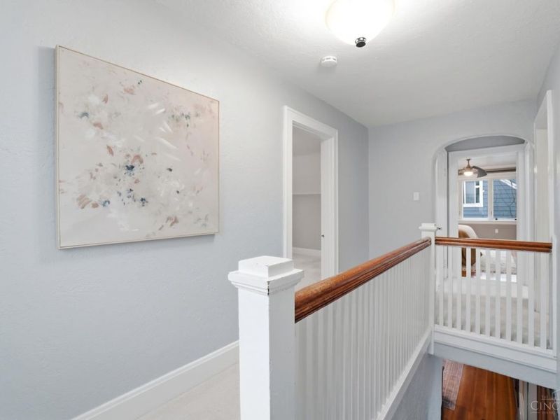 1352 Westminster Drive, Cincinnati, OH 45229 Photo 20