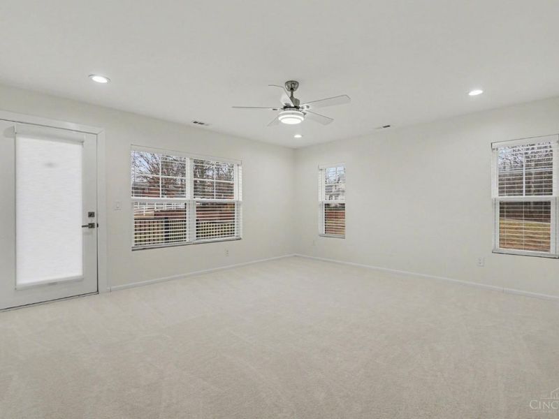 1324 Northwoods Drive, Hillsboro, OH 45133 Photo 42