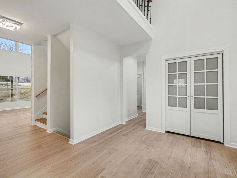 1324 Northwoods Drive, Hillsboro, OH 45133 Photo 6