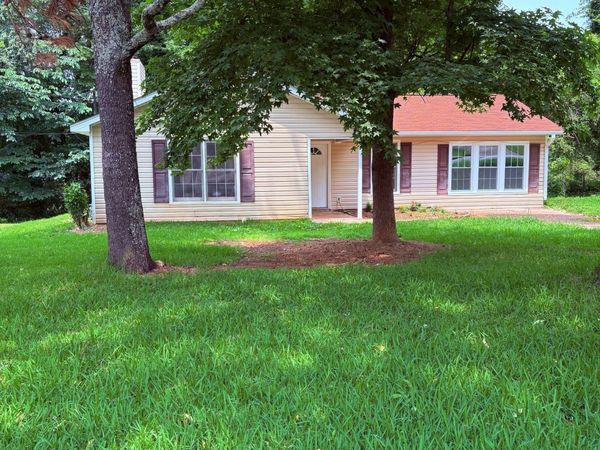 6103 Chaseland Road, Rex, GA 30273