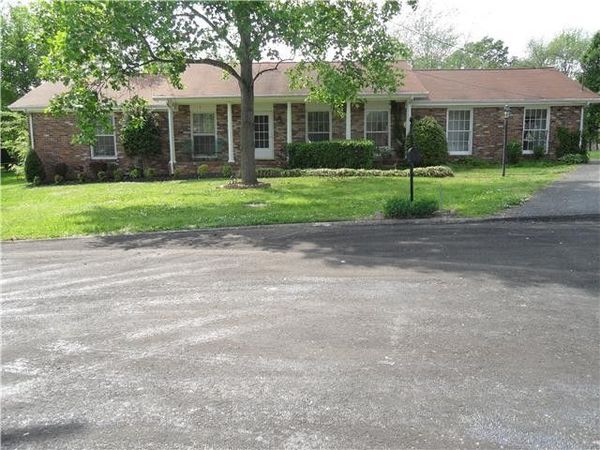 3824 Lake Aire Ct , Nashville, TN 37217