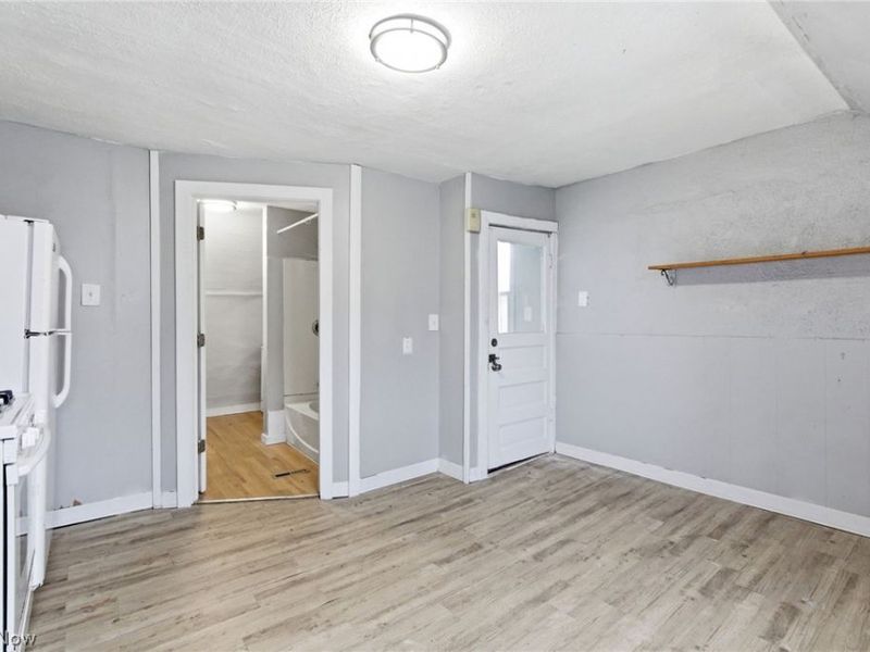 4067 E 57th Street, Cleveland, OH 44105 Photo 12