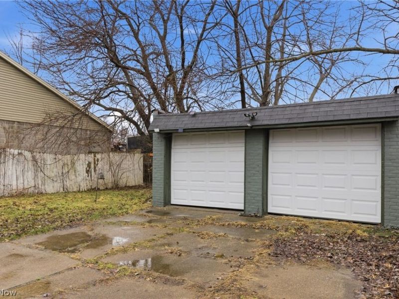 4067 E 57th Street, Cleveland, OH 44105 Photo 13