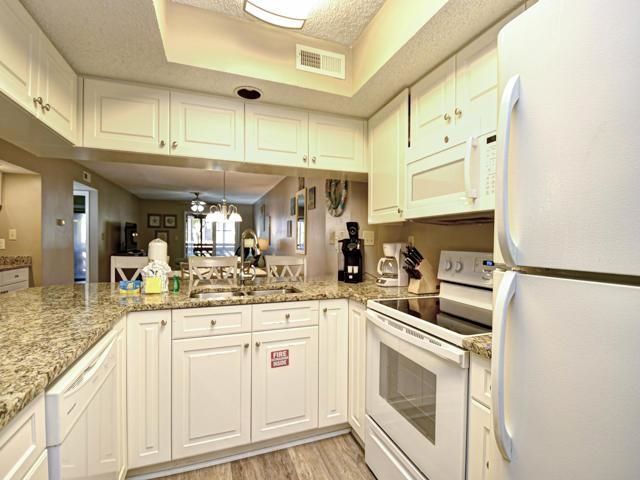 223 Maison Dr.  Photo 15