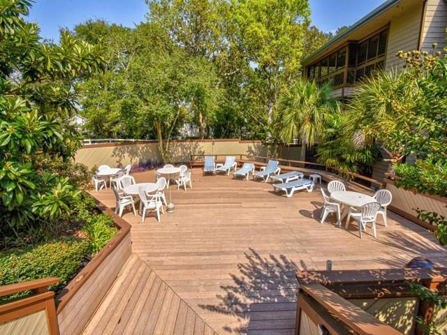 223 Maison Dr.  Photo 32