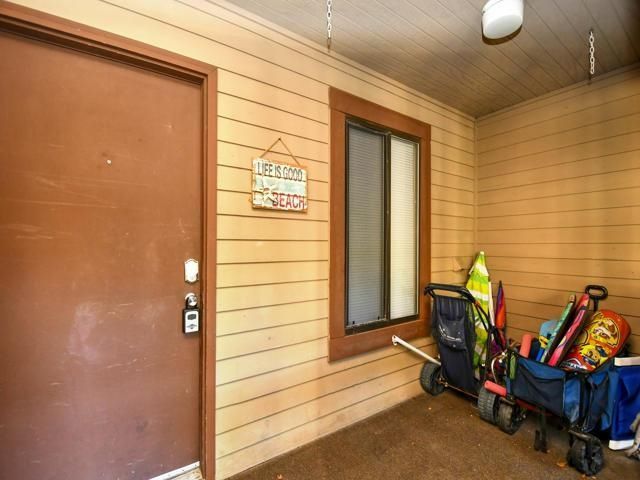 223 Maison Dr.  Photo 5