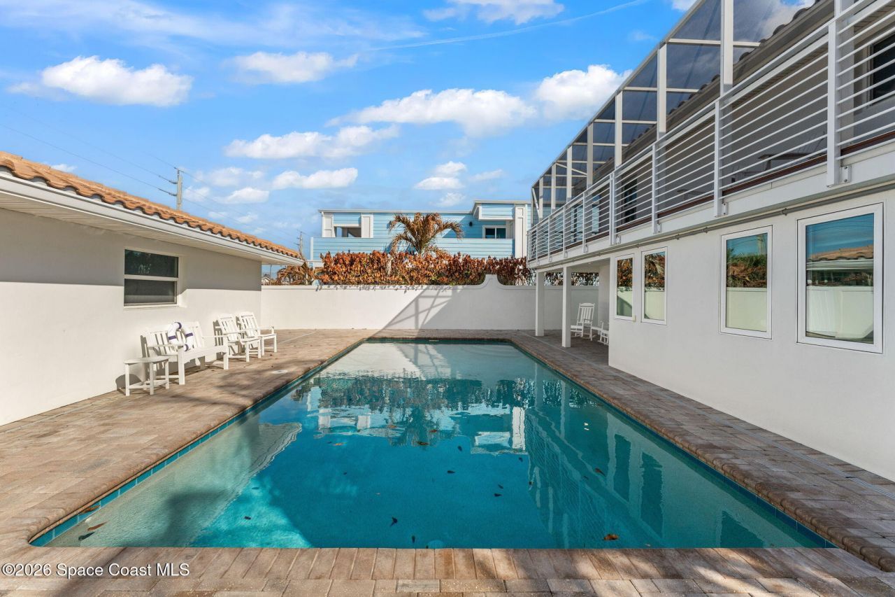 755 S Atlantic Avenue, Cocoa Beach, FL 32931 Photo