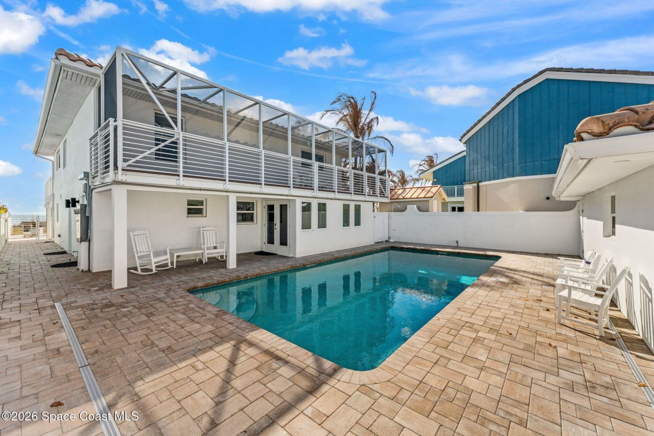 755 S Atlantic Avenue, Cocoa Beach, FL 32931 Photo