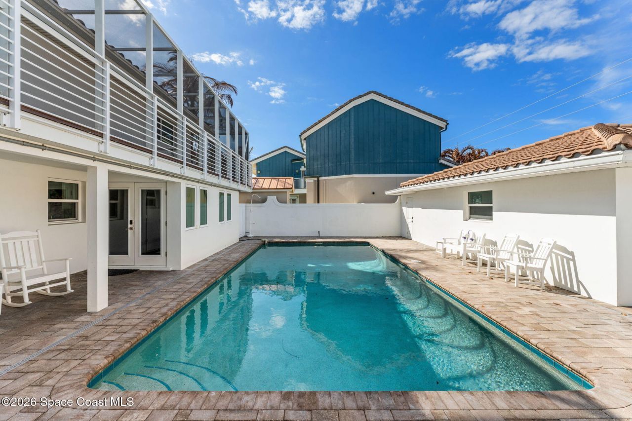 755 S Atlantic Avenue, Cocoa Beach, FL 32931 Photo