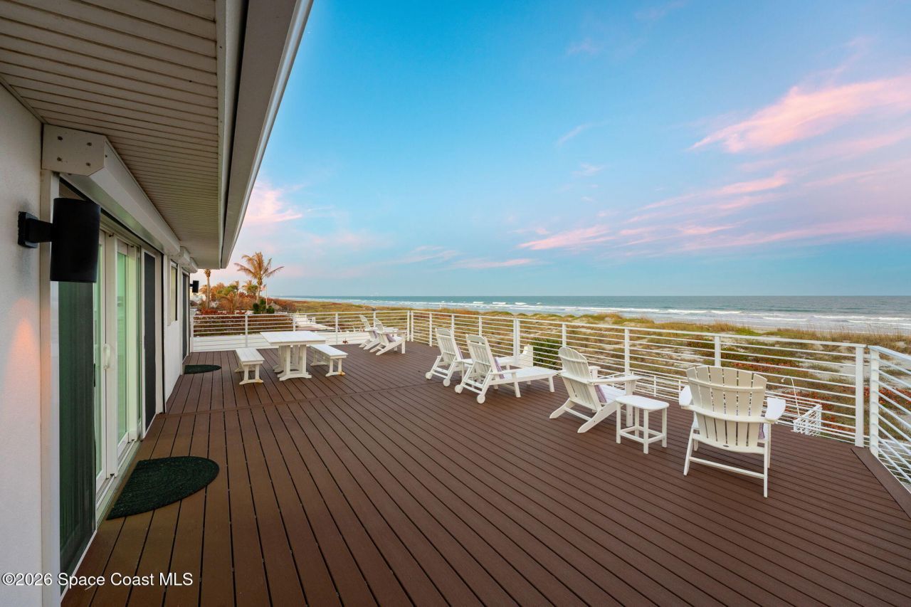 755 S Atlantic Avenue, Cocoa Beach, FL 32931 Photo