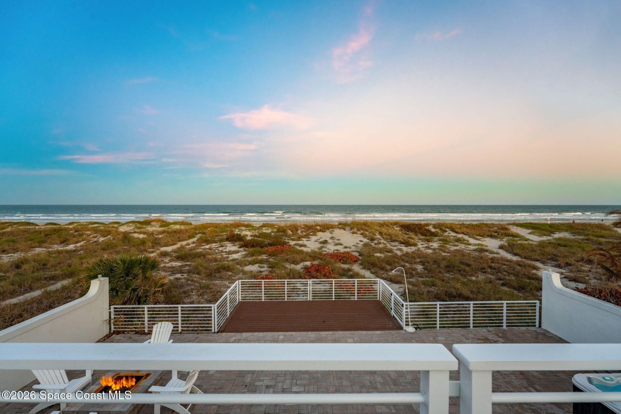 755 S Atlantic Avenue, Cocoa Beach, FL 32931 Photo