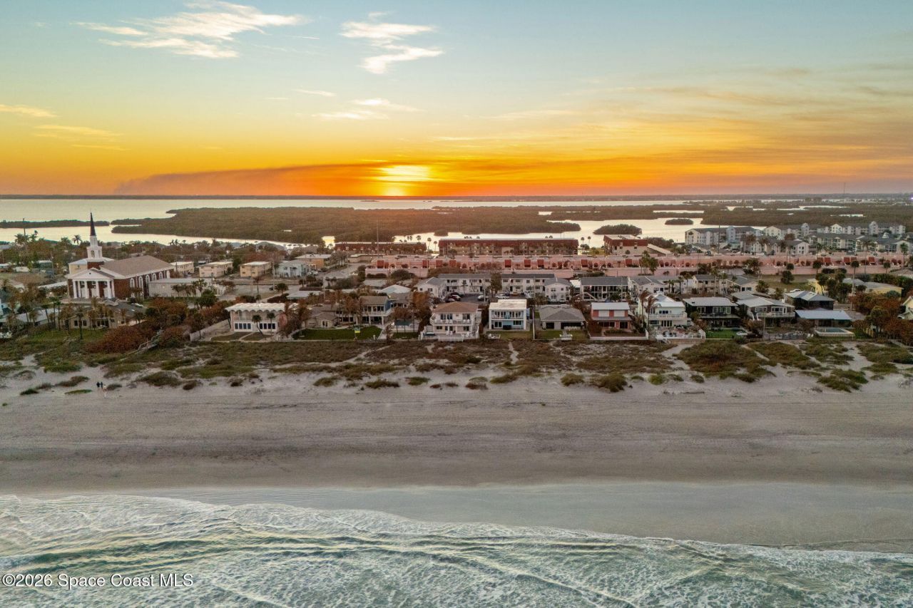 755 S Atlantic Avenue, Cocoa Beach, FL 32931 Photo
