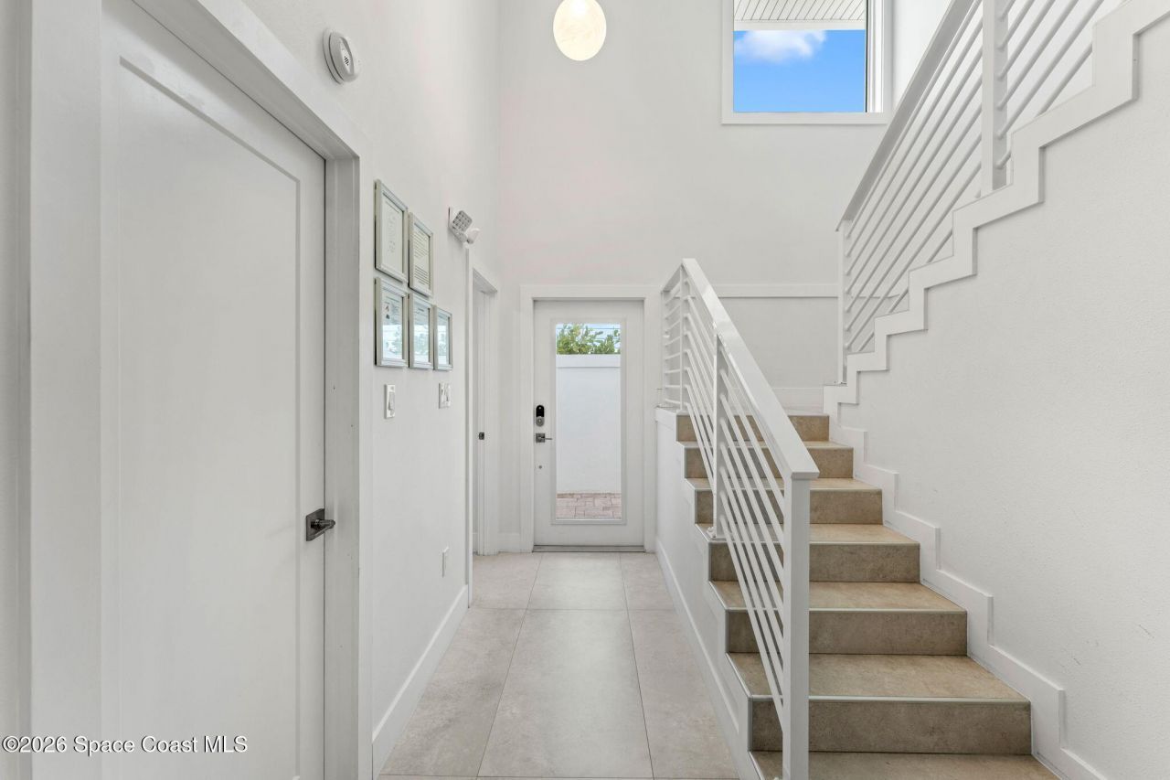 755 S Atlantic Avenue, Cocoa Beach, FL 32931 Photo