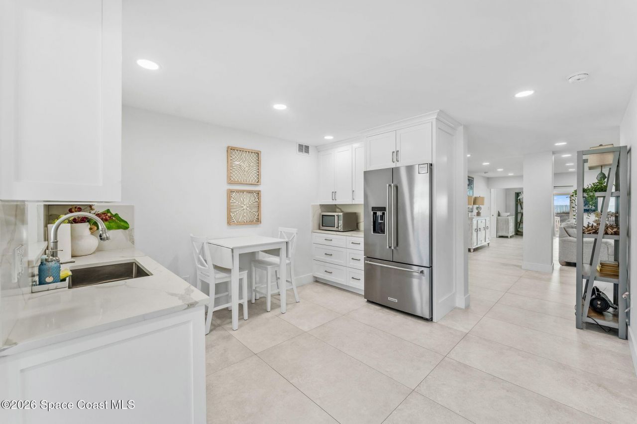 755 S Atlantic Avenue, Cocoa Beach, FL 32931 Photo