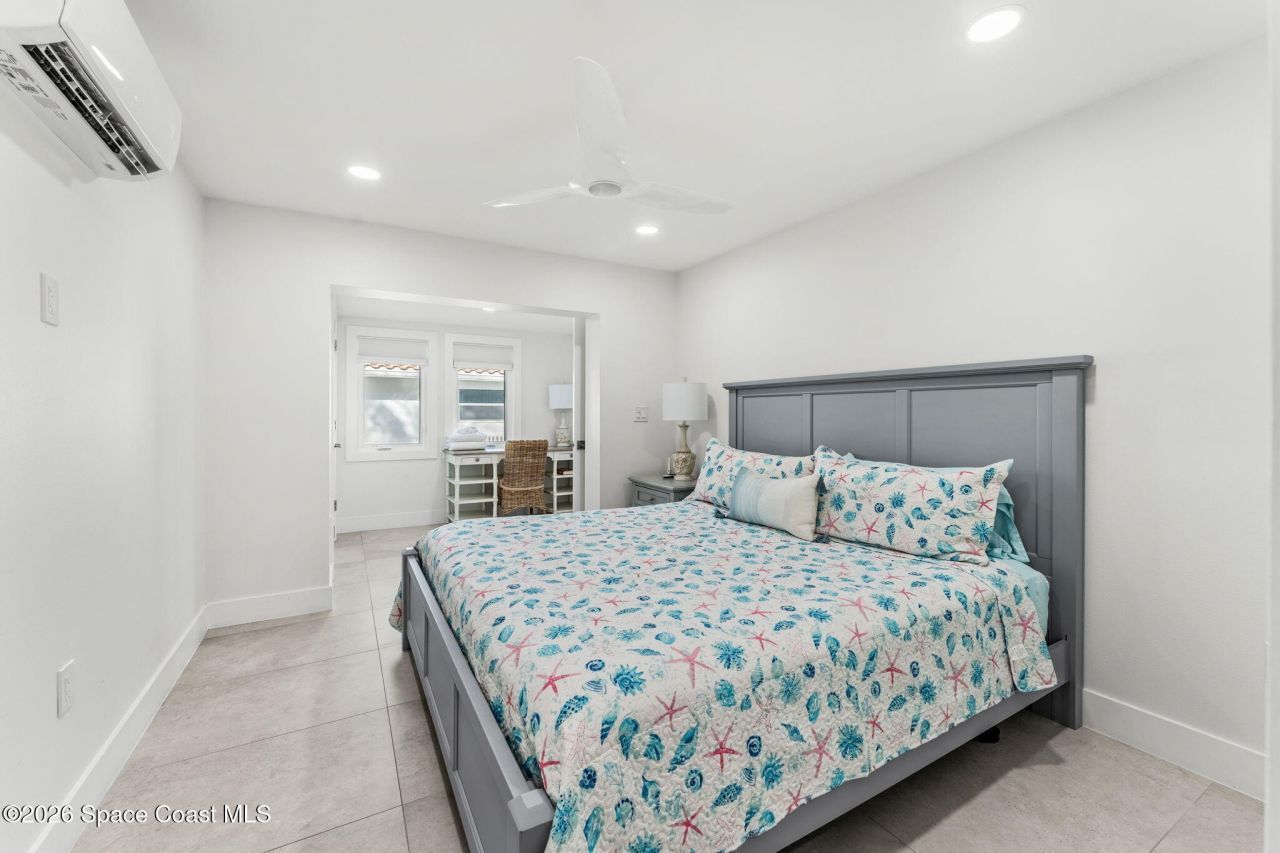 755 S Atlantic Avenue, Cocoa Beach, FL 32931 Photo