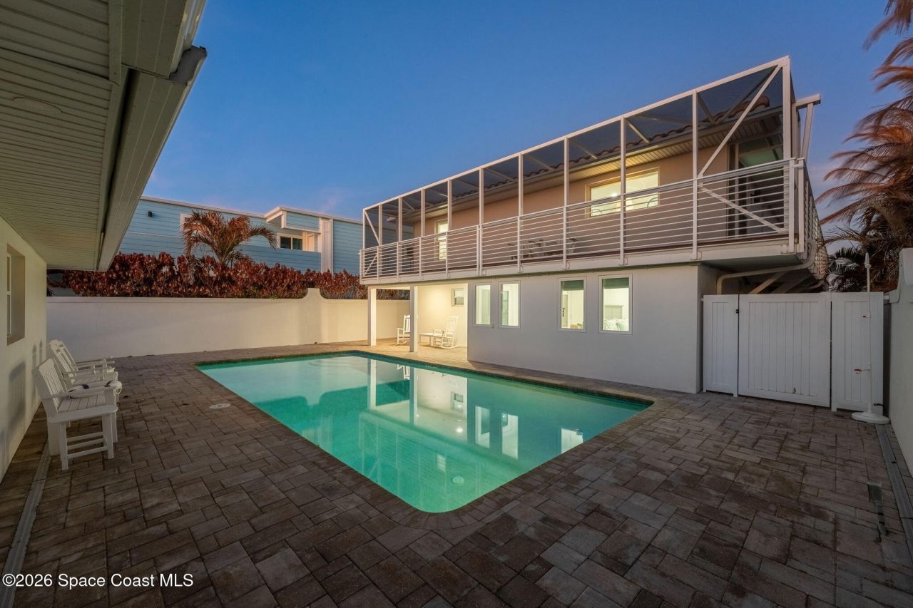 755 S Atlantic Avenue, Cocoa Beach, FL 32931 Photo