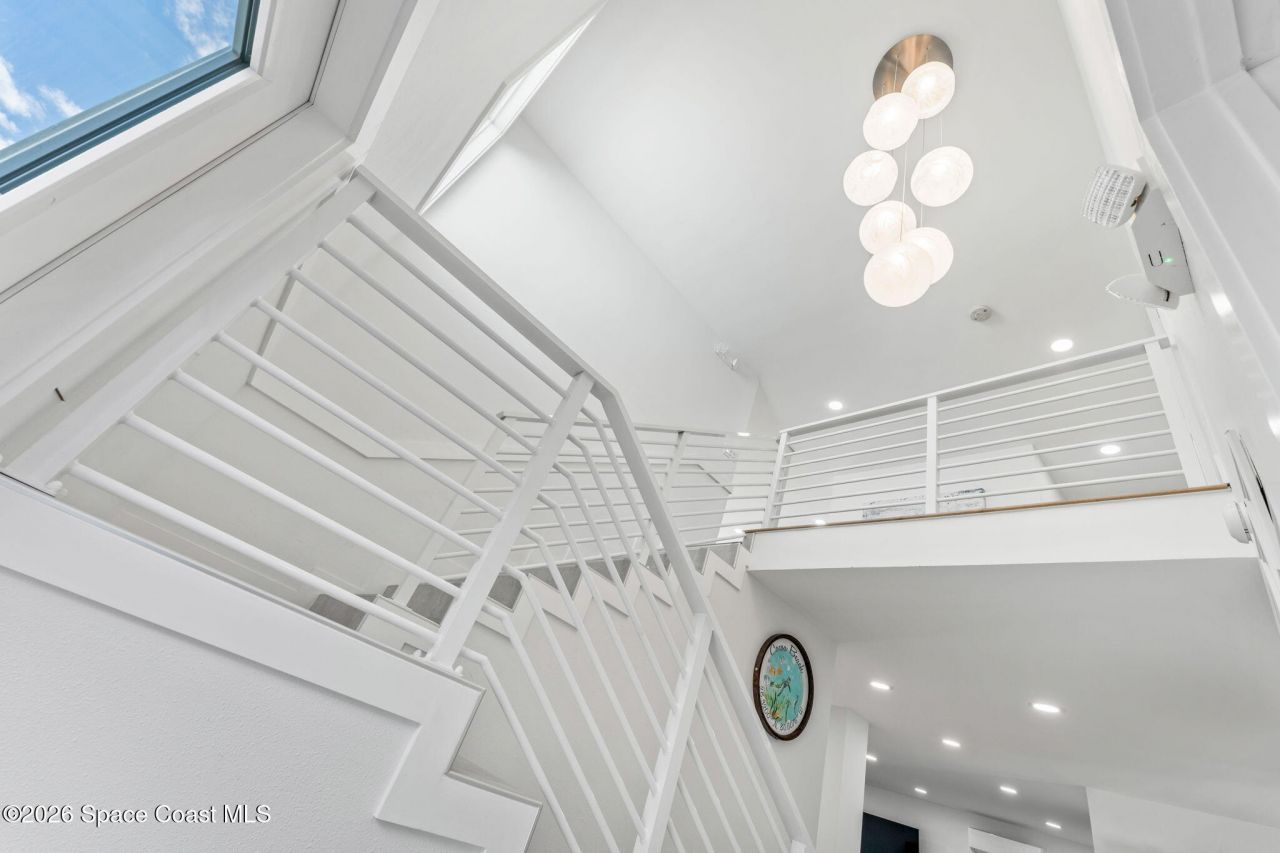 755 S Atlantic Avenue, Cocoa Beach, FL 32931 Photo