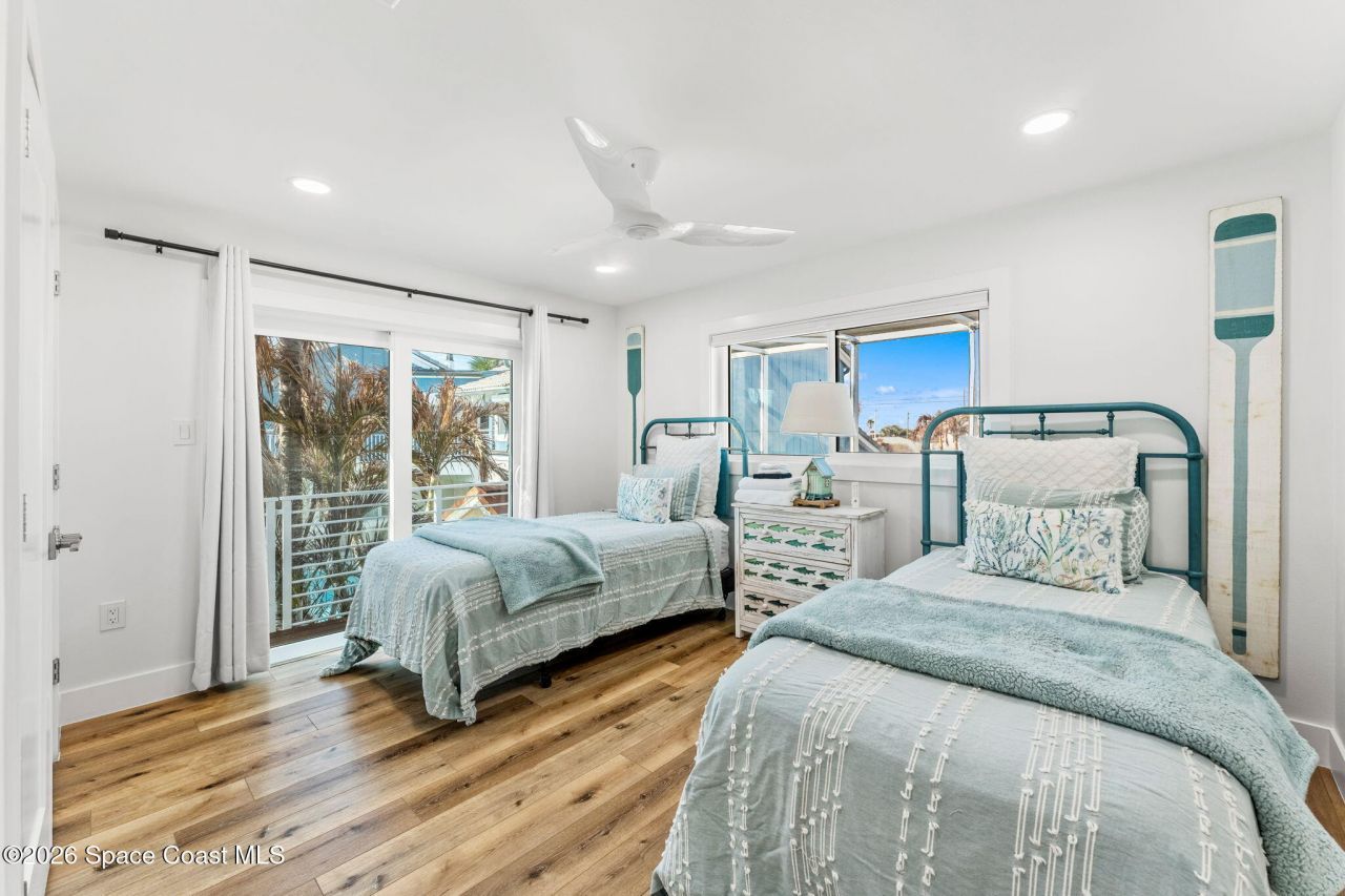 755 S Atlantic Avenue, Cocoa Beach, FL 32931 Photo