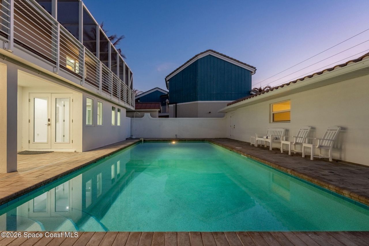 755 S Atlantic Avenue, Cocoa Beach, FL 32931 Photo