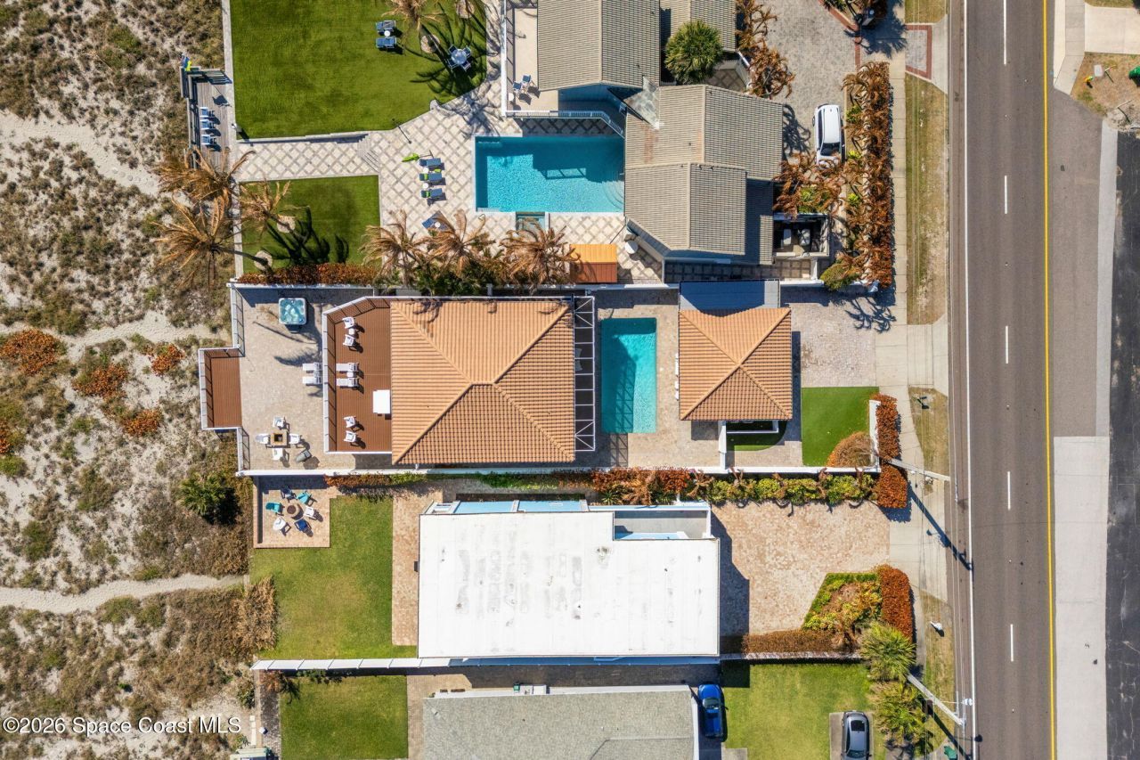 755 S Atlantic Avenue, Cocoa Beach, FL 32931 Photo