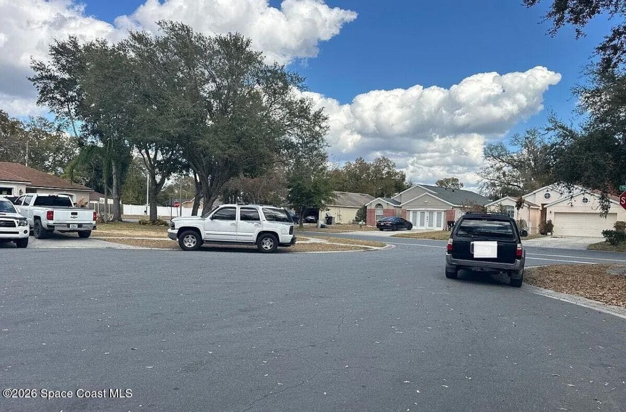 314 Ridge Court , Apopka, FL 32712 Photo