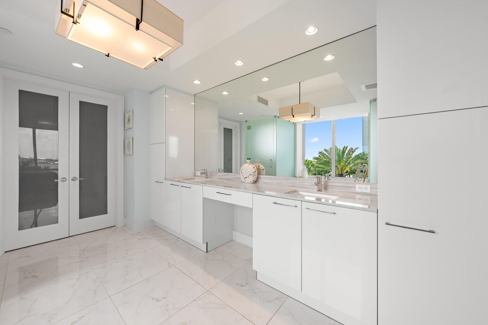 1 Water Club Way, Unit 504, North Palm Beach, FL 33408 Photo