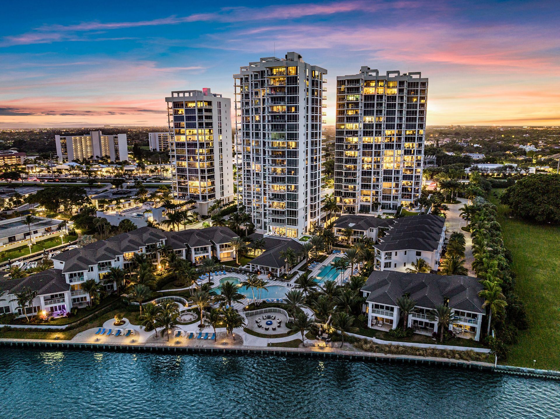 1 Water Club Way, Unit 504, North Palm Beach, FL 33408 Photo