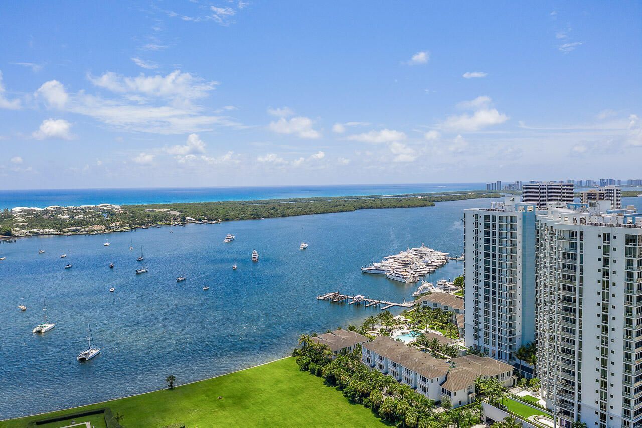 1 Water Club Way, Unit 504, North Palm Beach, FL 33408 Photo