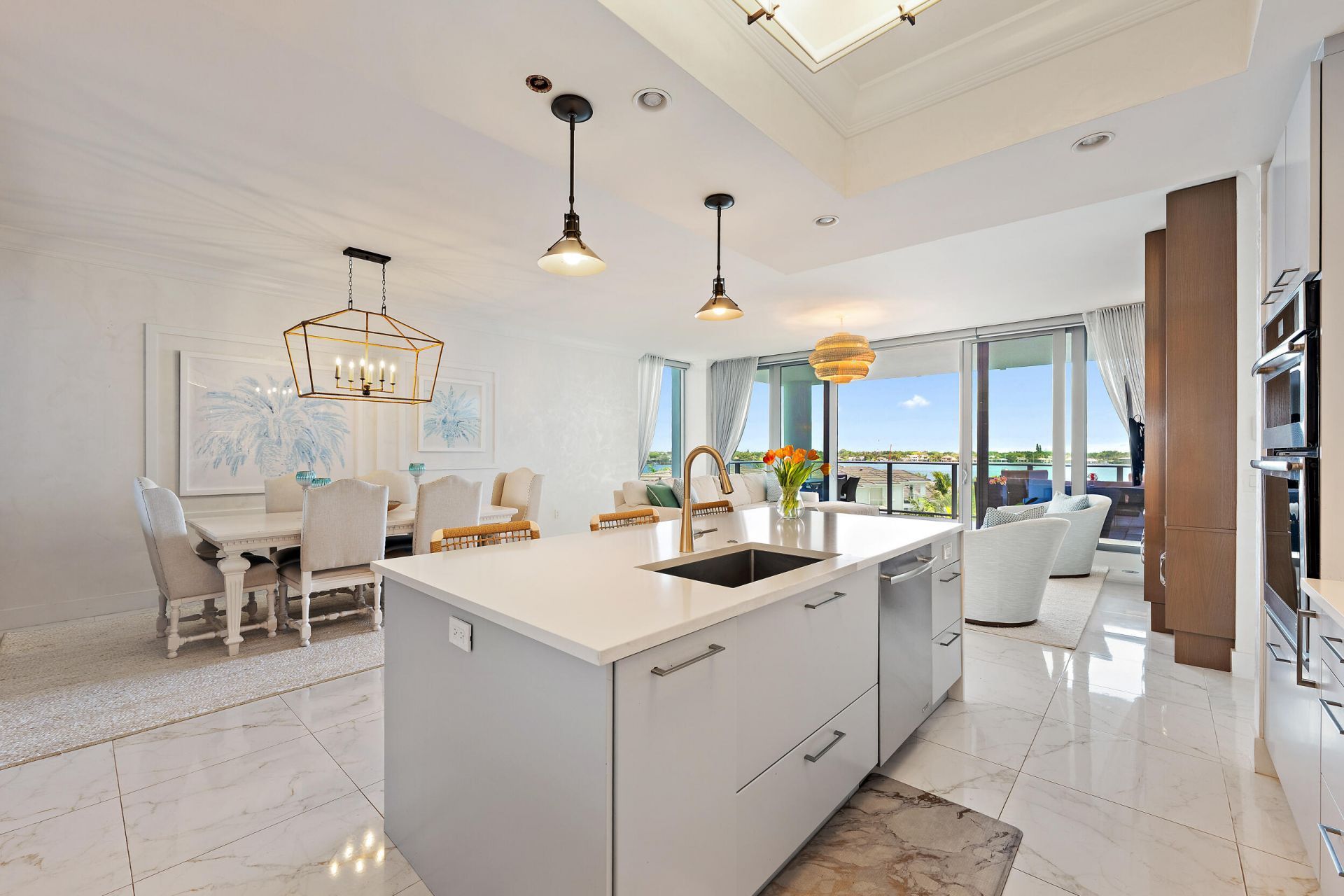 1 Water Club Way, Unit 504, North Palm Beach, FL 33408 Photo